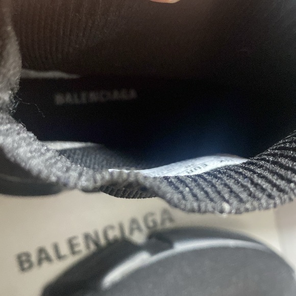 Women’s sneakers - Picture 10 of 16